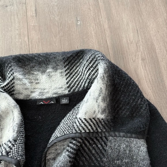 Vintage Macy's Ava Mohair Plaid Leather Trim Cardigan Sweater - Picture 2 of 4